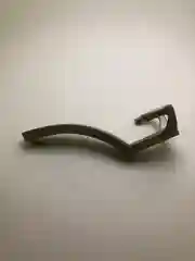 Крючок трехрожковый с перфорацией, мат. никель