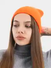Конфетный шапка вязаная