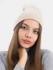 Конфетный шапка вязаная