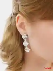 Серебряный серьги подвески с эффектом мятого металла Valery