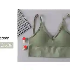 Зеленый топ