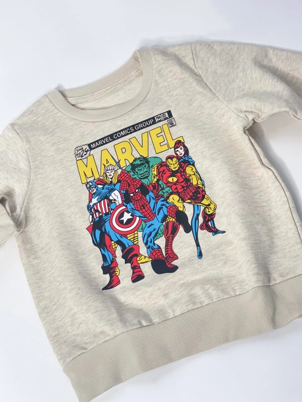 Свитшот с супергероями Marvel