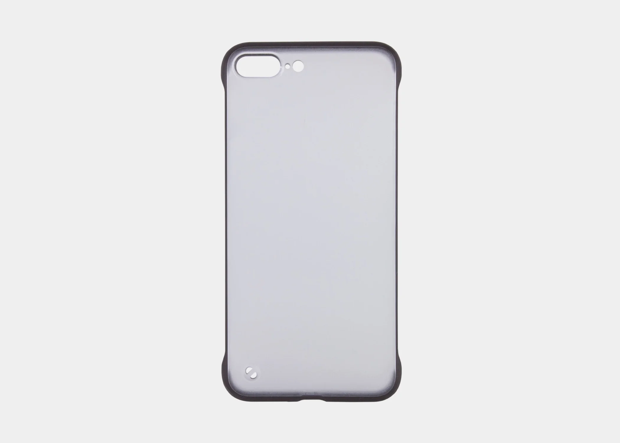 Черный прозрачный чехол на IPhone
