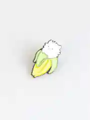 Зеленый металлический значок "Banana cat"