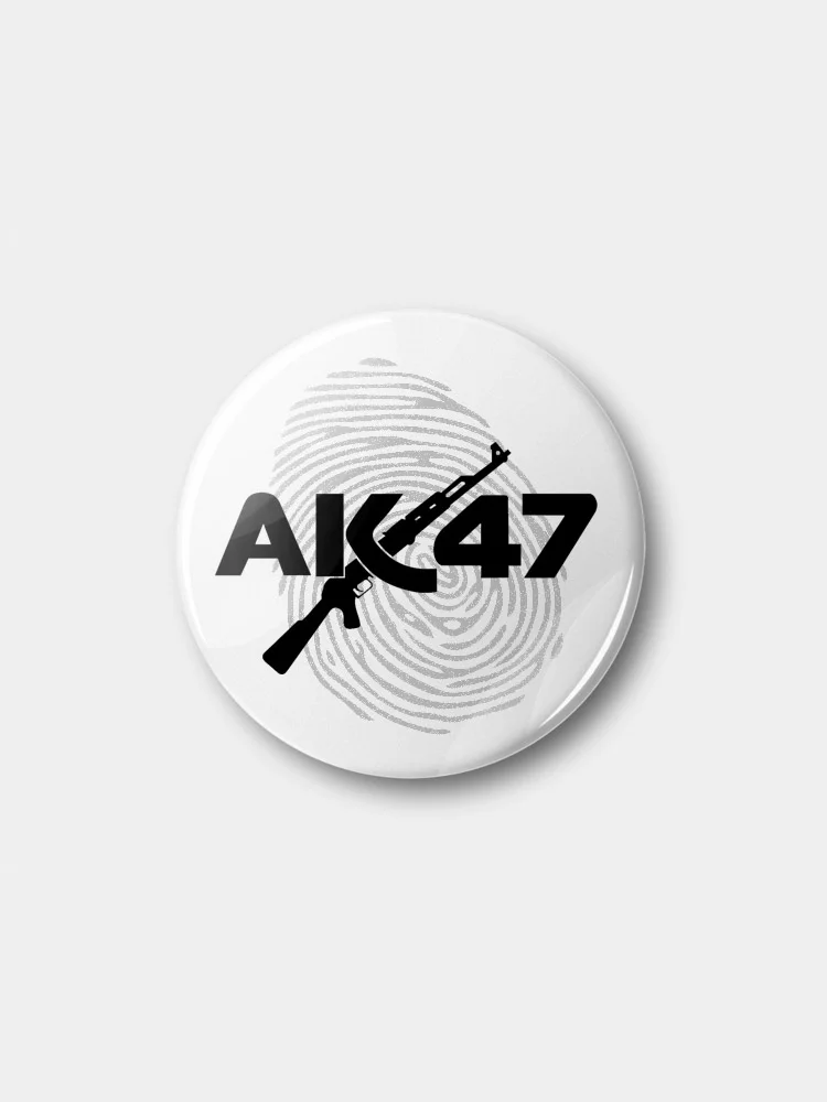 Белый значок "АК-47", 37 мм