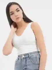 Белый топ женский спортивный