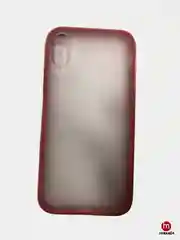 Красный матовый силиконовый чехол с цветными краями для iPhone XR