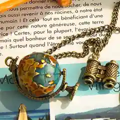 Подвес с цепочкой "Весь мир"