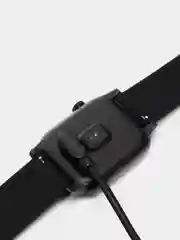 Розовый смарт часы Р18