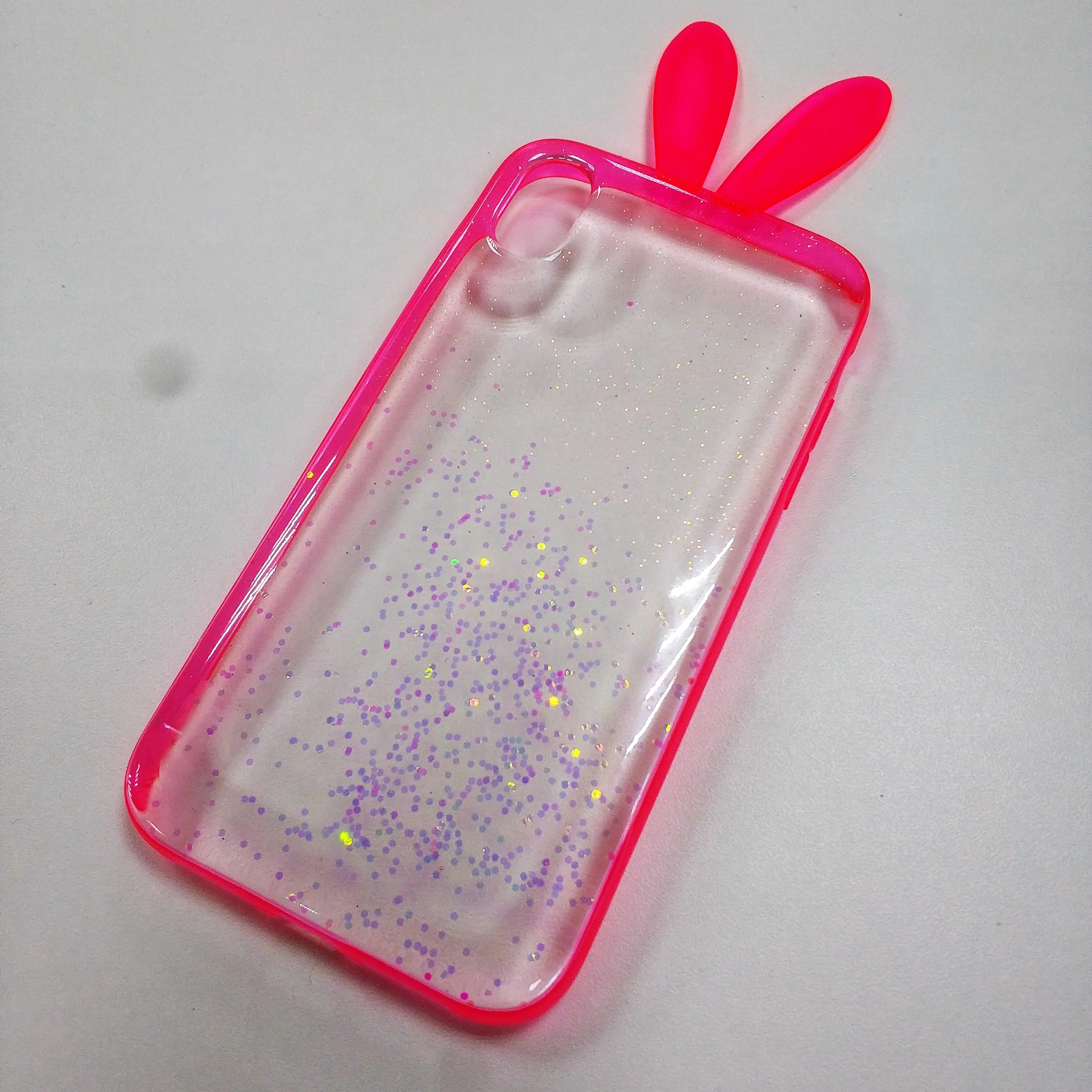 Розовый чехол iPhone XR
