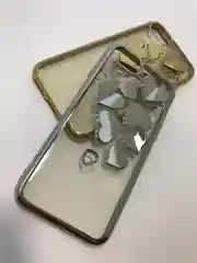 Силиконовый чехол iPhone 7, iPhone 8, в золотой окантовке, сердце, бабочки, в серебре