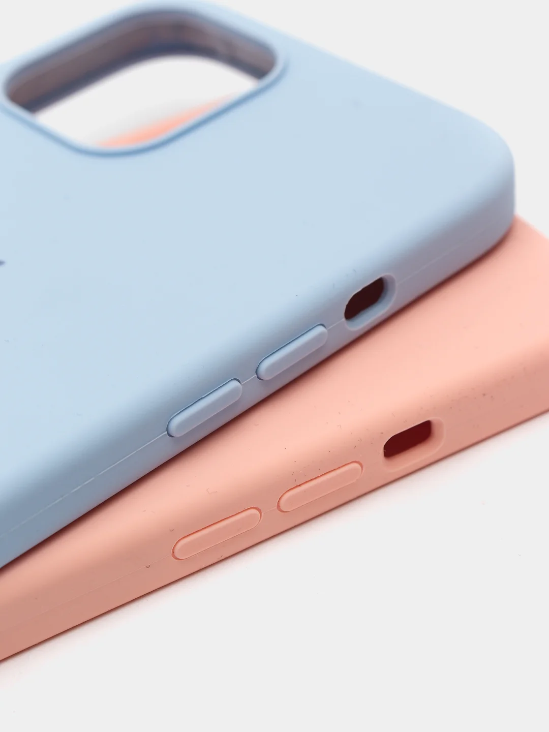 Белый чехол для iPhone 12 / 12 Pro / 12 Pro Max силиконовый