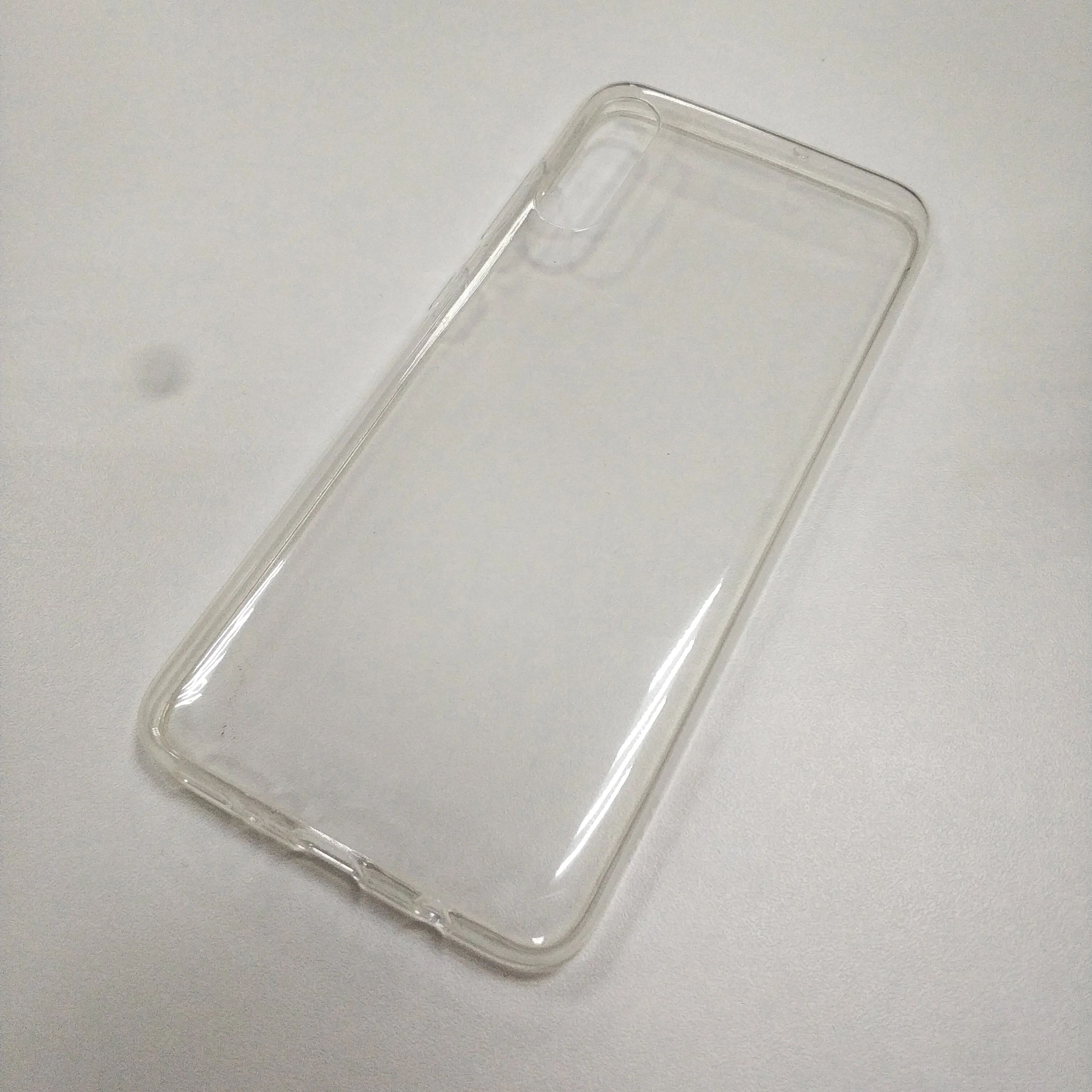 Прозрачный чехол Samsung A70