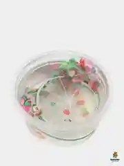 Прозрачный прозрачный слайм с фруктами