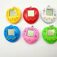 Белый виртуальный электронный питомец игрушка Тамагочи / Tamagotchi / разные цвета. (сердечко)