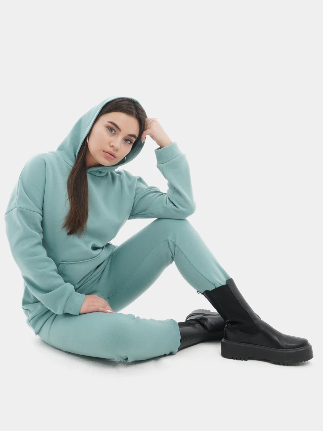 Спортивный костюм с брюками