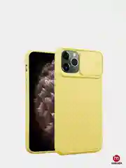 Желтый чехол iPhone 11 Pro Max