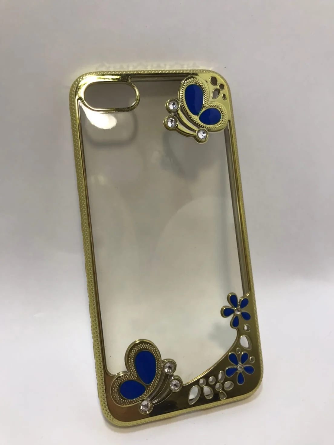 Синий силиконовый чехол iPhone 7, iPhone 8, в золотой окантовке, сердце, бабочки, в серебре