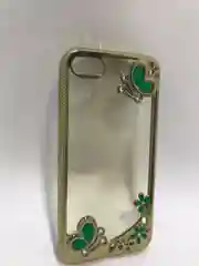 Зеленый силиконовый чехол iPhone 7, iPhone 8, в золотой окантовке, сердце, бабочки, в серебре