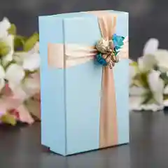 Коробка подарочная