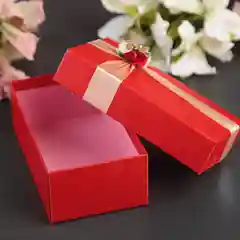 Коробка подарочная