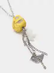 Желтый цепочка с кулоном в виде черепа