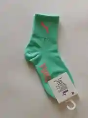 Бирюзовый спортивные женские носки