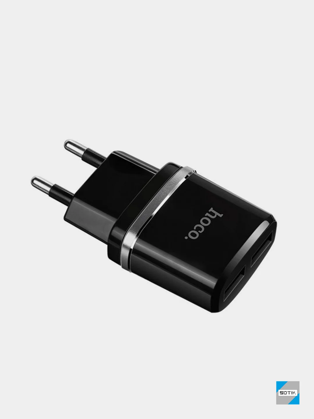 Черный сетевое зарядное устройство HOCO C12 (до 2.4A)