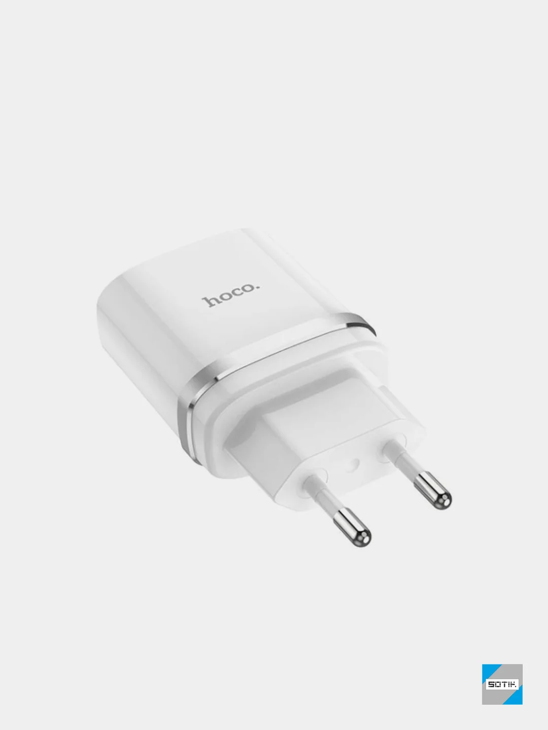 Белый сетевое зарядное устройство HOCO C12Q (QC3.0, до 3A, 18W)