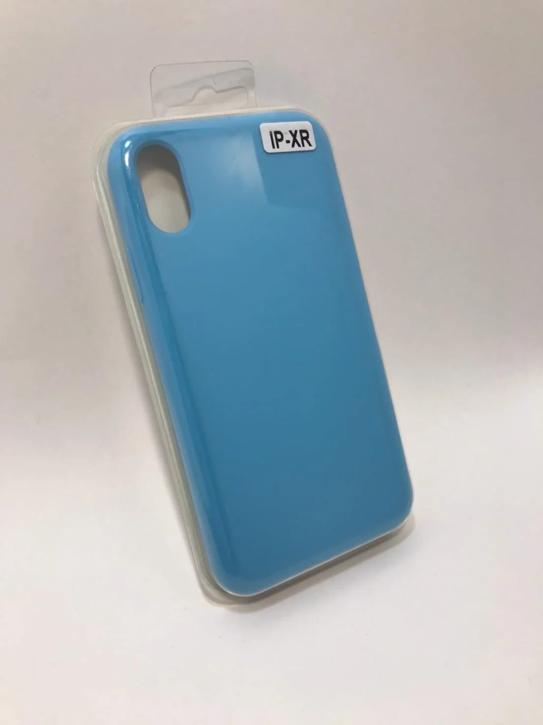 Защитный силиконовый чехол для iPhone XR