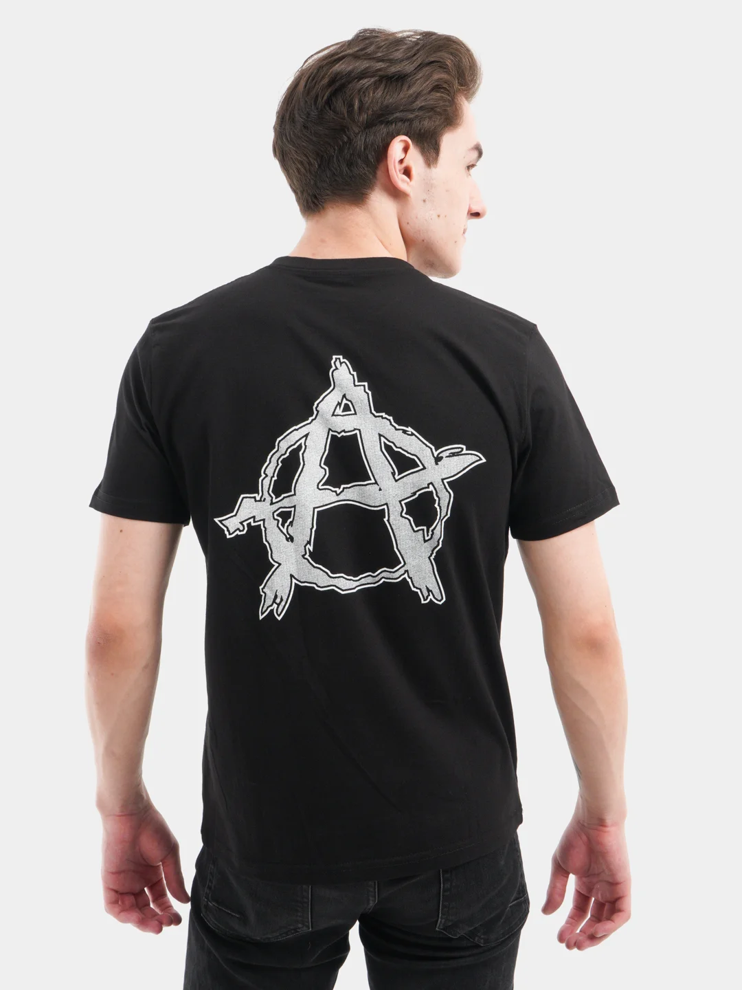 Футболка Punks not dead