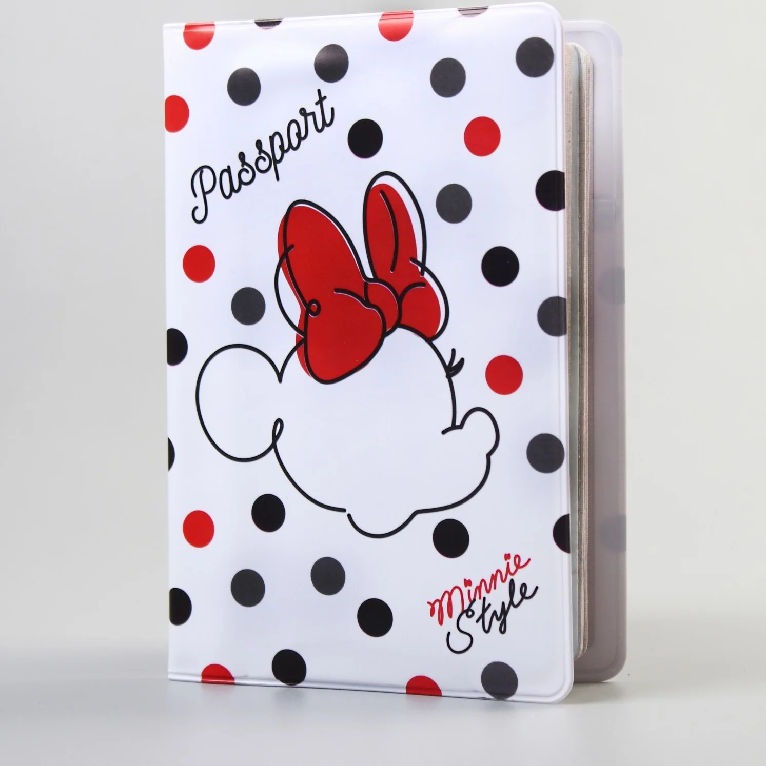 Фуксия обложка паспортная Disney