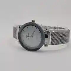 Серебряный женские часы Fashion