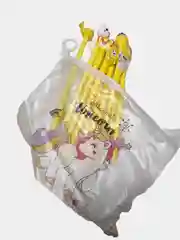 Желтый детские ручки