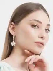 Серьги-цветок