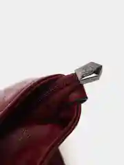 Женская сумка с ремнем через плечо