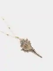 Белый подвеска с ракушкой