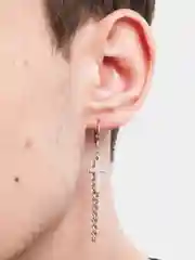 Серьга с цепью и крестом из стали