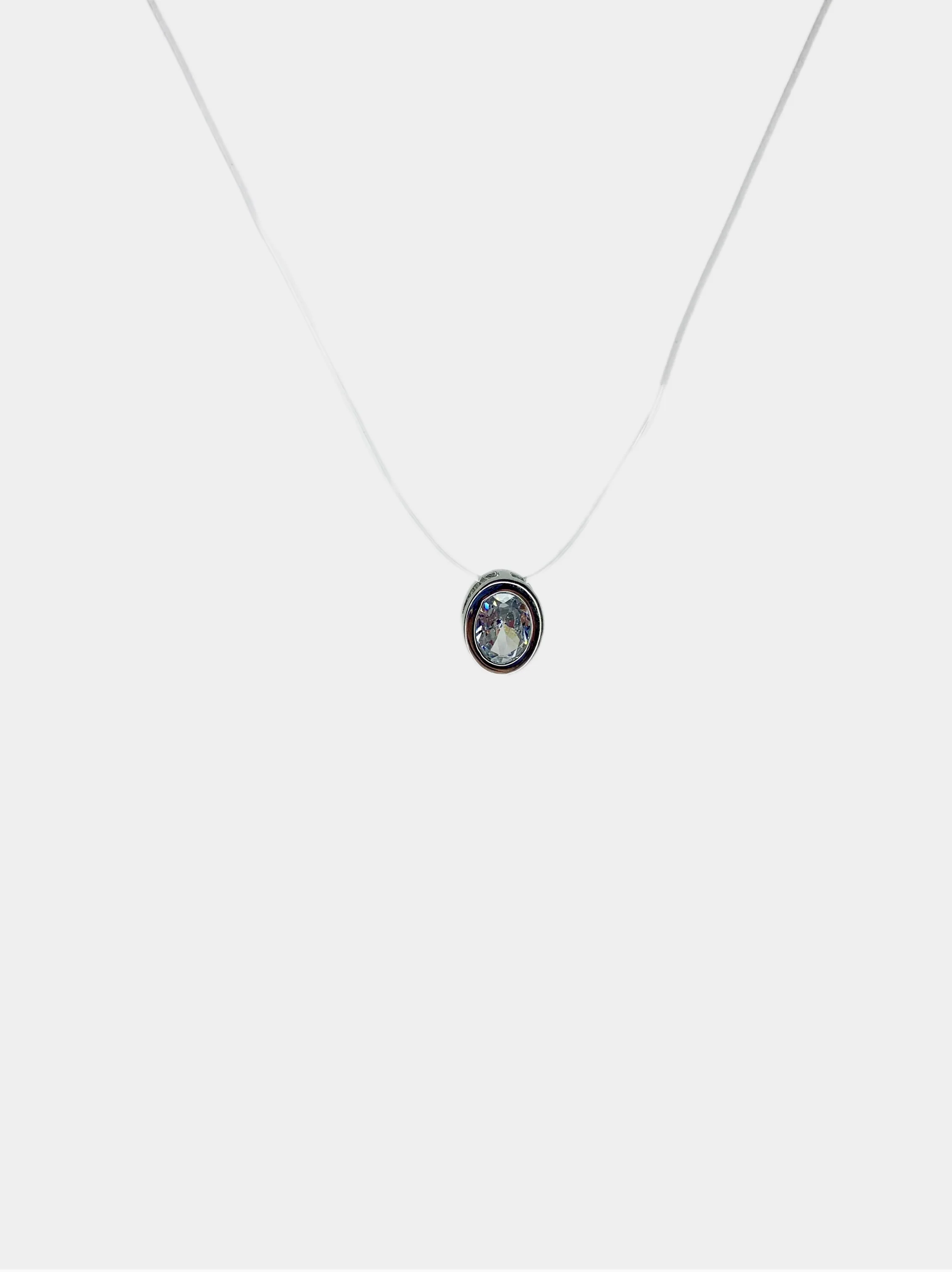 Серебряный колье на леске с цирконом