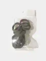 Белый резинка для волос