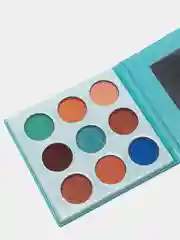 Голубой тени - глиттер для век 9 оттенков Ever Beauty