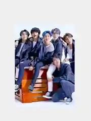 Небесно-голубой открытка в крафт-конверте с принтом группы BTS