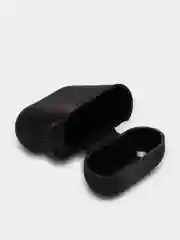 Белый чехол для наушников AirPods силиконовый