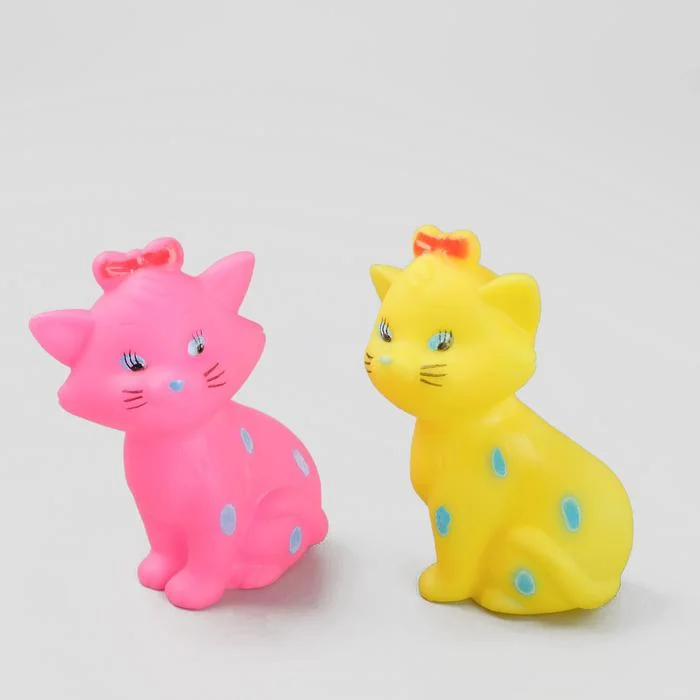 Игрушка пищащая "Кошечка" для собак, 10 см, микс цветов