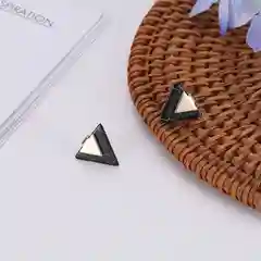 Серьги гвоздики женские