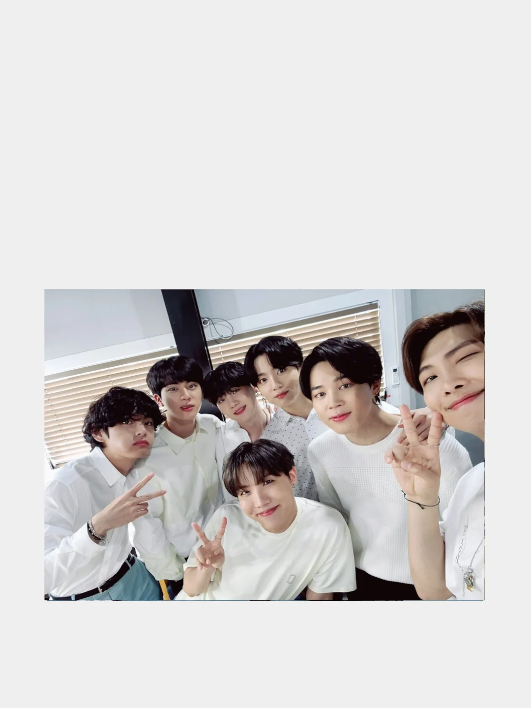 Оливковый конверт подарочный для денег с фото открыткой k-pop "BTS"
