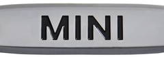 Комплект шильдиков металлических с эмблемой авто "MINI" и 4 винтовыми креплениями (Пара)