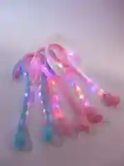 Белый ободок светящийся, с поднимающимися ушами