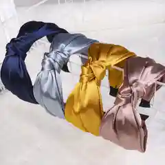 Ободок для волос с узлом
