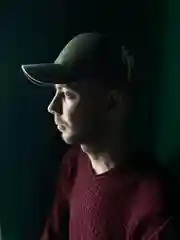 Хаки мужская бейсболка на застежке